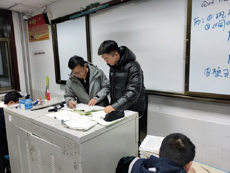 圖8.jpg