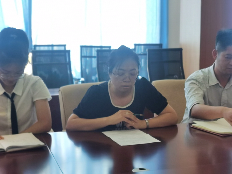 美育老師發(fā)言照 (2).jpg