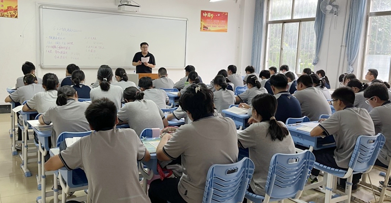 授課、聽(tīng)課照片 (1).jpg