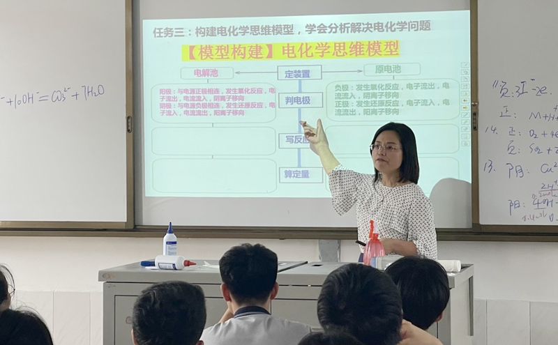 授課、聽(tīng)課照片 (2).jpg