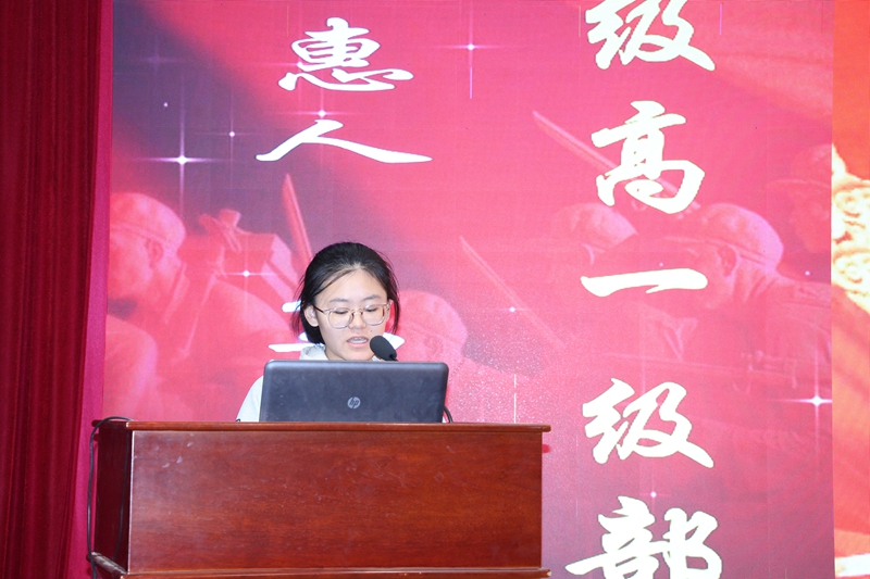 學(xué)生二演講.JPG