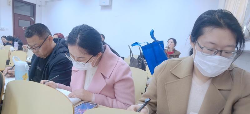 培訓照2.jpg